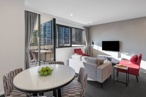 Meriton Suites Kent Street - Sydney Resort 6