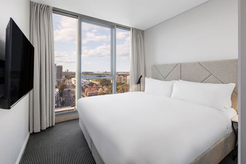 Meriton Suites Zetland - Sydney 4u 8