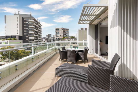 Meriton Suites Zetland - Sydney 4u 10