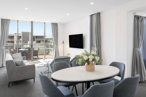 Meriton Suites Zetland - Sydney 4u 12