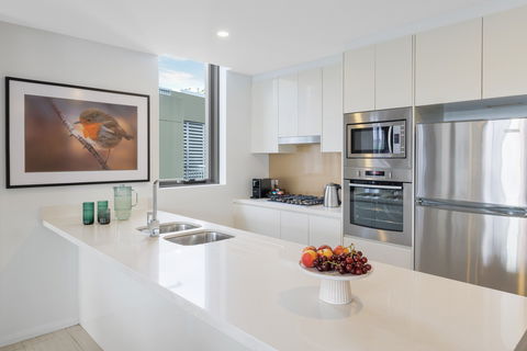 Meriton Suites Zetland - Sydney 4u 13