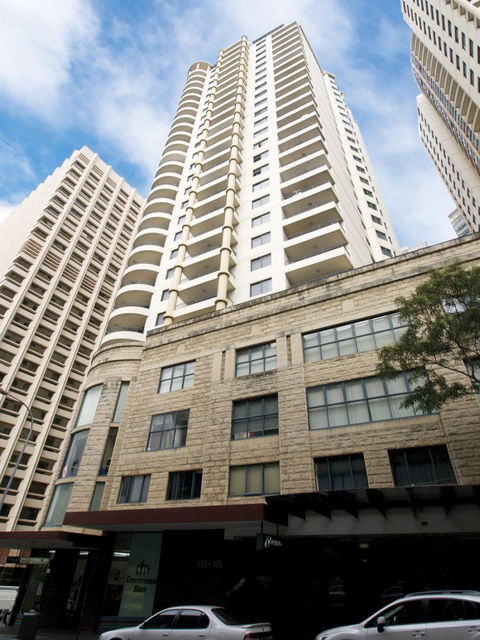 Oaks On Castlereagh - Accommodation Sydney 0