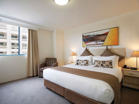 Oaks On Castlereagh - Accommodation Sydney 2