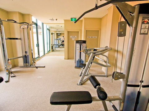 Oaks On Castlereagh - Accommodation Sydney 5