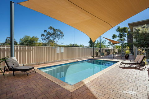 Quest Alice Springs - Sydney 4u 4