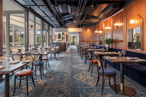 Amora Hotel Riverwalk Melbourne - Sydney 4u 9