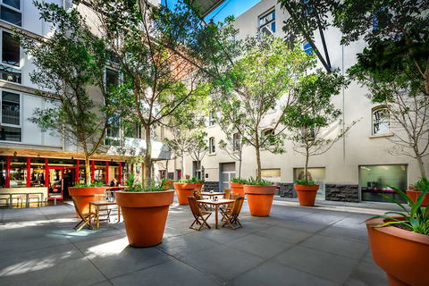 Tribeca Serviced Apartments - Sydney 4u 2
