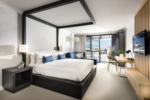 Tradewinds Hotel - Sydney 4u 1