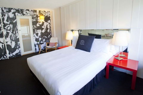 Punt Road Apartment Hotel - Sydney 4u 1