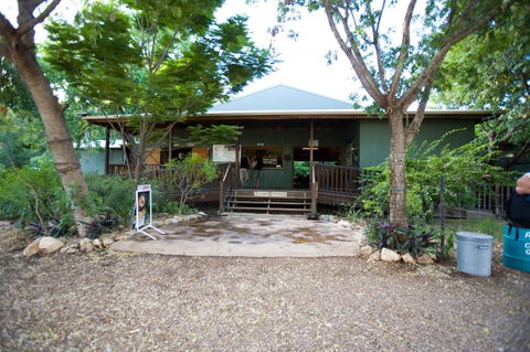 Adels Grove Camping Park Hotel - Sydney 4u 0
