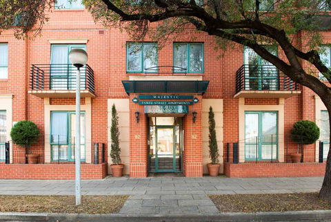 Majestic Tynte Street Apartments - Accommodation Sydney 0