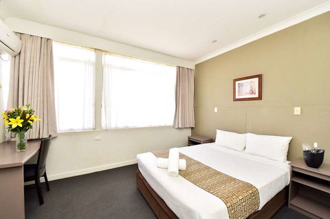 Diplomat Motel Alice Springs - Sydney 4u 1