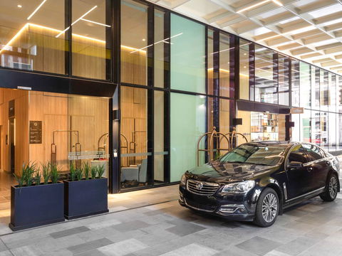Novotel Melbourne Central - Sydney 4u 1