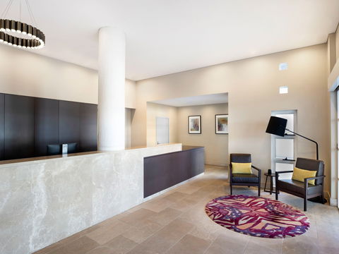 Paradise Centre Apartments - Sydney 4u 2