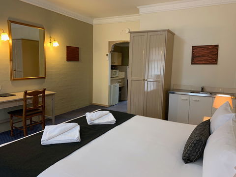 Heritage Motor Inn Goulburn - Sydney 4u 2