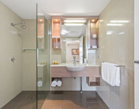 CBD Executive Apartments - Accommodation Sydney 2