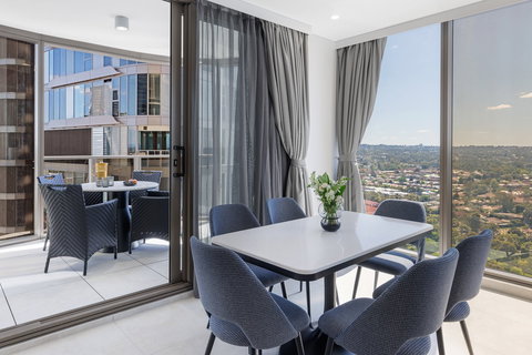 Meriton Suites George St - Accommodation Sydney 2