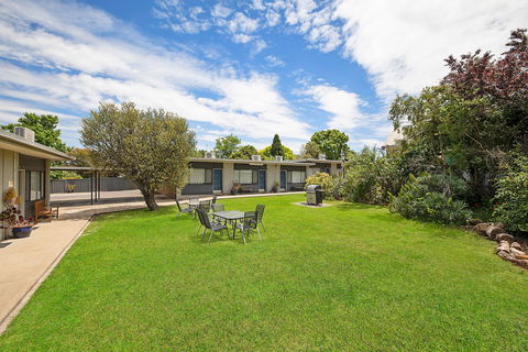 Hamilton Lakeside Motel - Sydney 4u 1