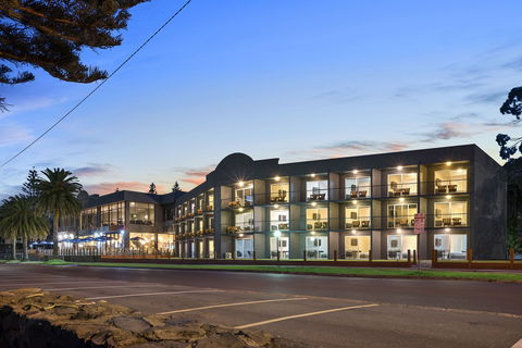 North Pier Hotel Cowes - Sydney 4u 1