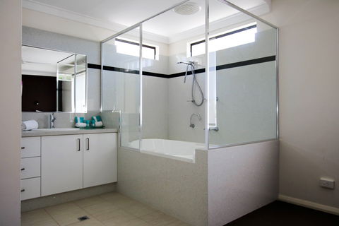 Margarets Beach Resort - Accommodation Sydney 5