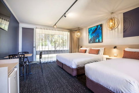 Nightcap At Gateway Hotel - Sydney 4u 9