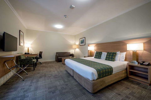 Bunbury Hotel Koombana Bay - Sydney 4u 3