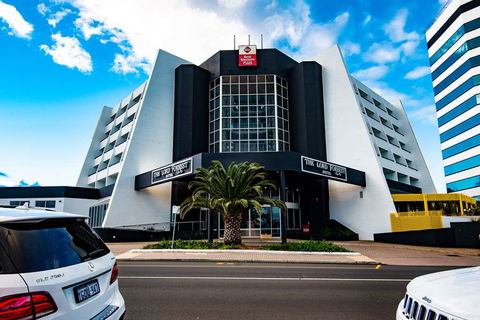 Best Western Plus Hotel Lord Forrest - Sydney 4u 1