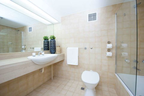 Best Western Plus Hotel Lord Forrest - Sydney 4u 4
