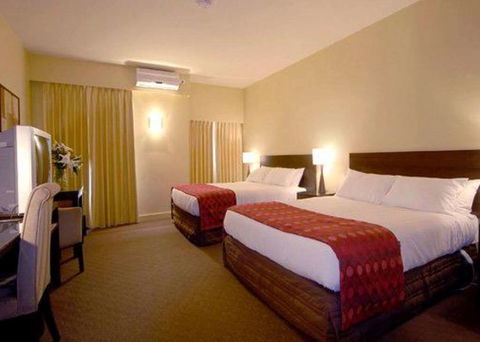 Comfort Inn & Suites City Views - Sydney 4u 1