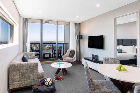 Meriton Serviced Apartments North Sydney - Sydney 4u 10