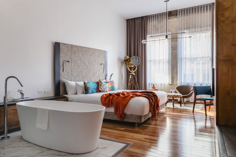 The Old Clare Hotel - Sydney 4u 3