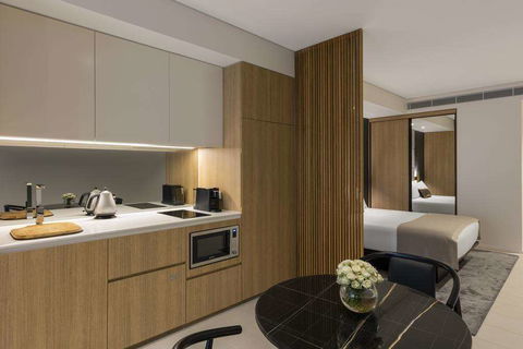 SKYE Suites Sydney - Sydney 4u 7