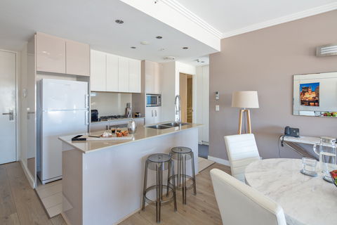 Zara Tower Serviced Apartments - Accommodation Sydney 11