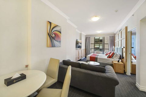 YEHS Hotel Sydney Harbour Suites - Sydney 4u 6