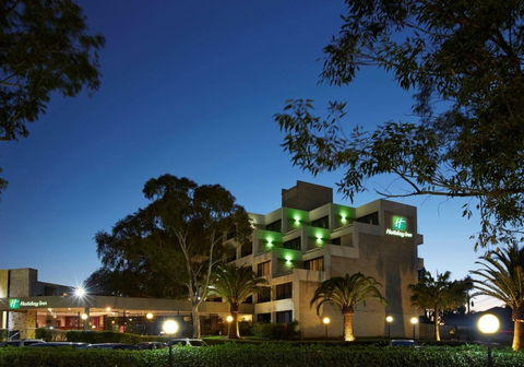 Holiday Inn Warwick Farm - Sydney 4u 1