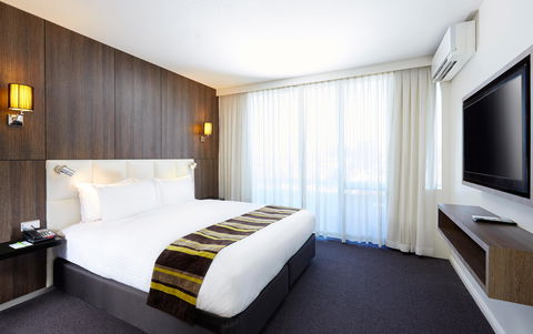 Holiday Inn Warwick Farm - Sydney 4u 10
