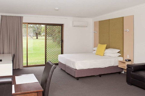 Comfort Inn & Suites Riverland - Accommodation Sydney 1