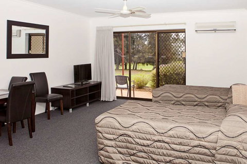 Comfort Inn & Suites Riverland - Accommodation Sydney 3