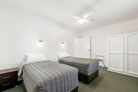 Comfort Inn & Suites Riverland - Accommodation Sydney 8