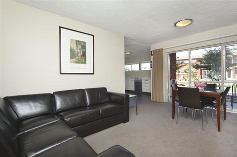 Forrest Hotel & Apartments - Accommodation Sydney 6