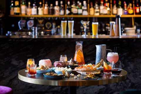 East Hotel - Sydney 4u 9