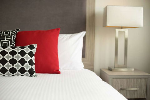 H On Smith Hotel - Accommodation Sydney 5