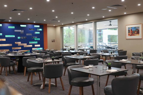 DoubleTree by Hilton Esplanade Darwin - Accommodation Sydney 12
