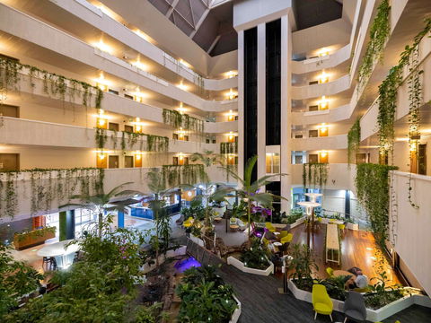Novotel Darwin Atrium - Accommodation Sydney 2