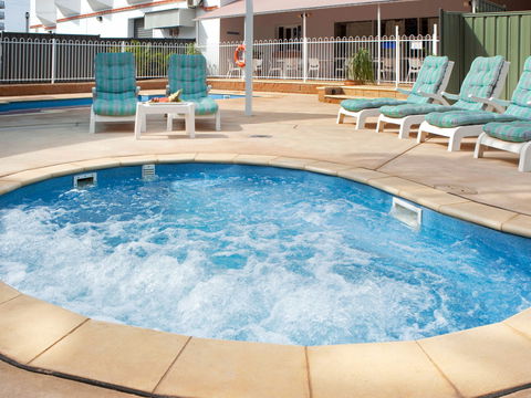 Novotel Darwin Atrium - Accommodation Sydney 9