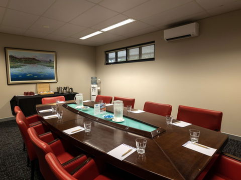 Novotel Darwin Airport Hotel - Sydney 4u 7
