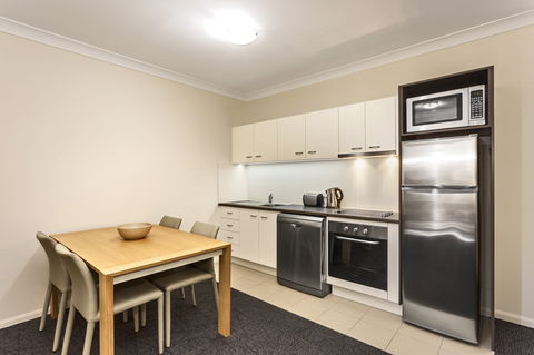 Aligned Corporate Residences Townsville - Sydney 4u 1