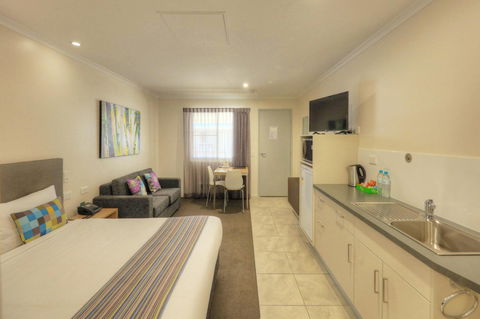 Roma Central Motel - Sydney 4u 0