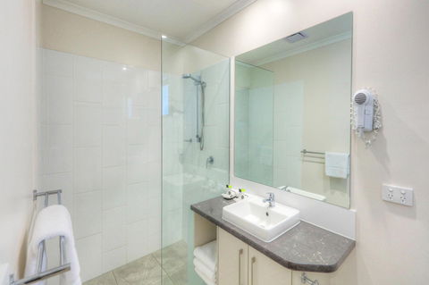 Roma Central Motel - Sydney 4u 1