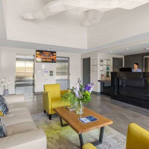 H on Mitchell Apartment Hotel - Accommodation Sydney 0